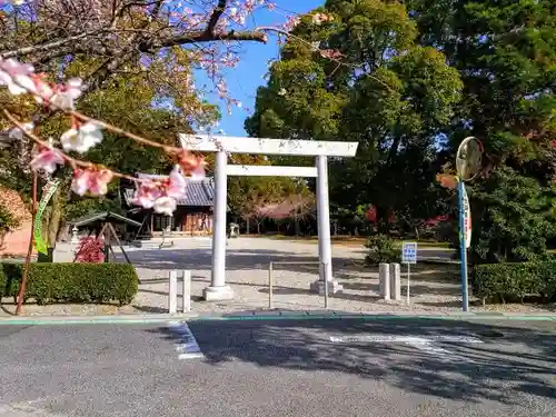 神明社（西一色神明社）の山門