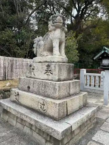 和泉國一之宮　大鳥大社の{uncategorized: "未分類", other: "その他", undefined: "問題あり", building: "その他建物", grave: "お墓", sacred_gate: "鳥居", guardian: "狛犬", statue: "像", buddha: "仏像", history: "歴史", nature: "自然", garden: "庭園", animal: "動物", pagoda: "塔", temizu: "手水舎", mountain_gate: "山門・神門", sanctuary: "本殿・本堂", subordinate: "末社・摂社", art: "芸術", scenery: "景色", jizo: "地蔵", ema: "絵馬", goshuin: "御朱印", omikuji: "おみくじ", items: "授与品その他", amulet: "お守り", goshuincho: "御朱印帳", eats: "食事", festival: "お祭り", votive_dance: "神楽", shichigosan: "七五三参", wedding: "結婚式", experience: "体験その他", initially: "初詣", around: "周辺", anti_infection: "感染症対策"}