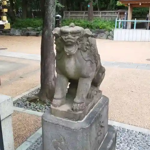 熊野神社の狛犬