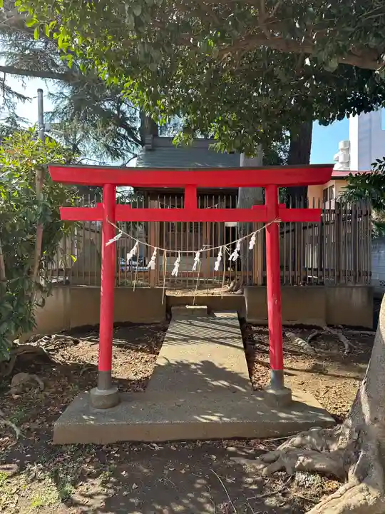 和光郵便局横の神社(埼玉県)