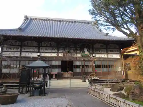 長泉院の本殿・本堂