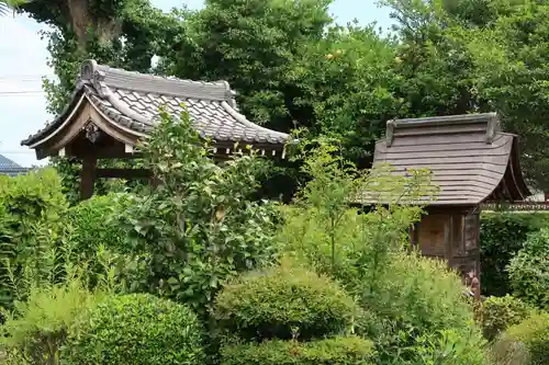 盛安寺の末社