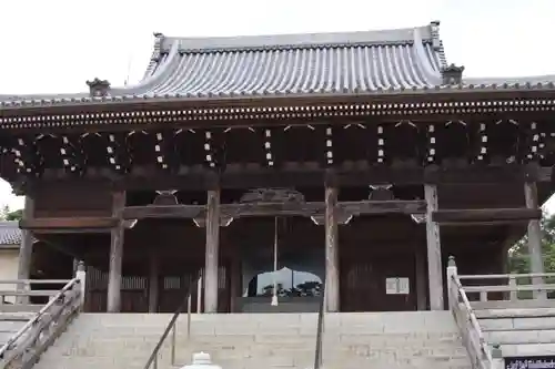 金蔵寺の本殿・本堂