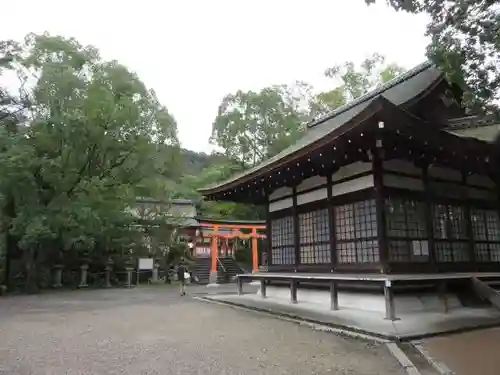 宇治神社の庭園