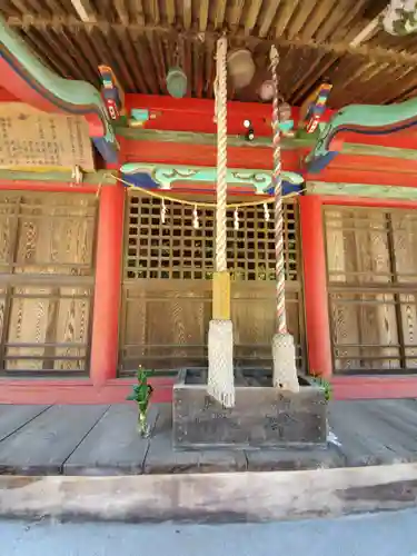 白髭神社の本殿・本堂