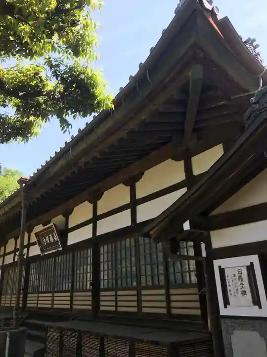 長福寺の本殿・本堂