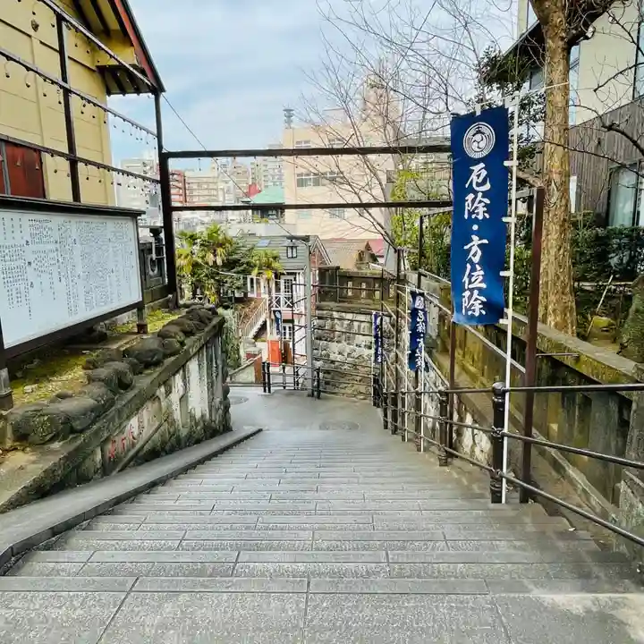 須賀神社の庭園