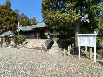 辰尾神社の{uncategorized: "未分類", other: "その他", undefined: "問題あり", building: "その他建物", grave: "お墓", sacred_gate: "鳥居", guardian: "狛犬", statue: "像", buddha: "仏像", history: "歴史", nature: "自然", garden: "庭園", animal: "動物", pagoda: "塔", temizu: "手水舎", mountain_gate: "山門・神門", sanctuary: "本殿・本堂", subordinate: "末社・摂社", art: "芸術", scenery: "景色", jizo: "地蔵", ema: "絵馬", goshuin: "御朱印", omikuji: "おみくじ", items: "授与品その他", amulet: "お守り", goshuincho: "御朱印帳", eats: "食事", festival: "お祭り", votive_dance: "神楽", shichigosan: "七五三参", wedding: "結婚式", experience: "体験その他", initially: "初詣", around: "周辺", anti_infection: "感染症対策"}