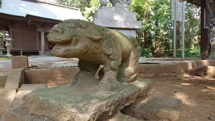 側高神社の狛犬