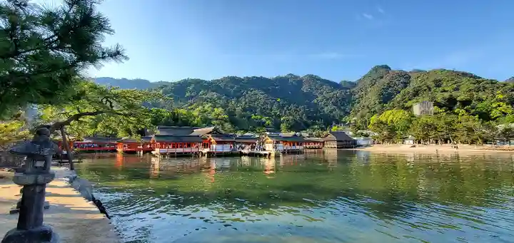厳島神社(広島県)