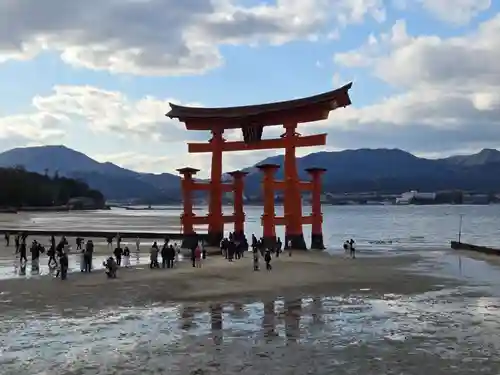 厳島神社(広島県)