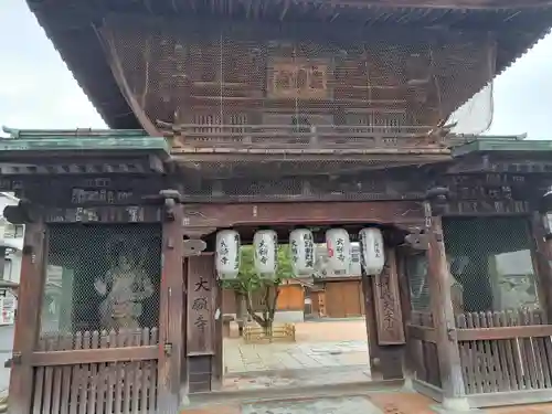 大願寺の山門