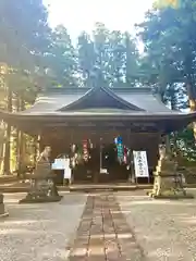 吾妻神社の本殿