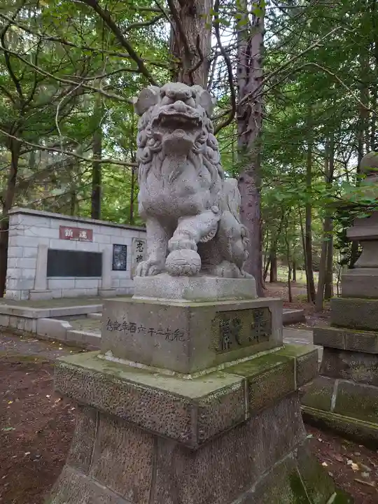 音更神社の狛犬