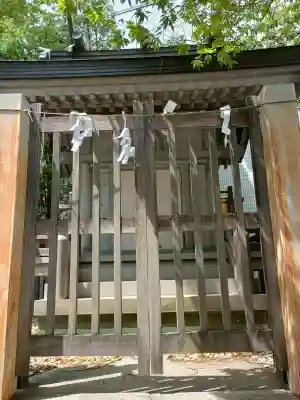 二荒山神社摂社下之宮の{uncategorized: "未分類", other: "その他", undefined: "問題あり", building: "その他建物", grave: "お墓", sacred_gate: "鳥居", guardian: "狛犬", statue: "像", buddha: "仏像", history: "歴史", nature: "自然", garden: "庭園", animal: "動物", pagoda: "塔", temizu: "手水舎", mountain_gate: "山門・神門", sanctuary: "本殿・本堂", subordinate: "末社・摂社", art: "芸術", scenery: "景色", jizo: "地蔵", ema: "絵馬", goshuin: "御朱印", omikuji: "おみくじ", items: "授与品その他", amulet: "お守り", goshuincho: "御朱印帳", eats: "食事", festival: "お祭り", votive_dance: "神楽", shichigosan: "七五三参", wedding: "結婚式", experience: "体験その他", initially: "初詣", around: "周辺", anti_infection: "感染症対策"}