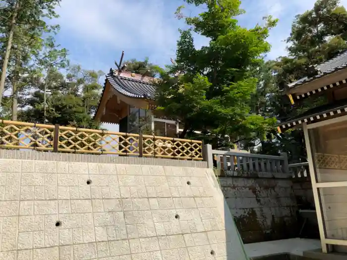 気多御子神社の建物その他