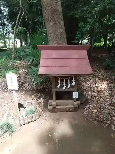 氷川女體神社の末社