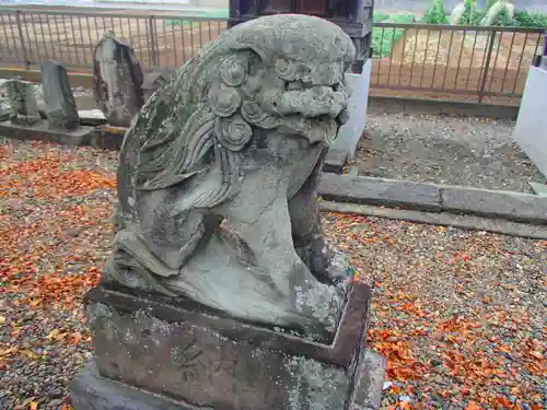 中曽根香取御嶽神社の狛犬