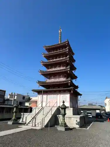 津観音の{uncategorized: "未分類", other: "その他", undefined: "問題あり", building: "その他建物", grave: "お墓", sacred_gate: "鳥居", guardian: "狛犬", statue: "像", buddha: "仏像", history: "歴史", nature: "自然", garden: "庭園", animal: "動物", pagoda: "塔", temizu: "手水舎", mountain_gate: "山門・神門", sanctuary: "本殿・本堂", subordinate: "末社・摂社", art: "芸術", scenery: "景色", jizo: "地蔵", ema: "絵馬", goshuin: "御朱印", omikuji: "おみくじ", items: "授与品その他", amulet: "お守り", goshuincho: "御朱印帳", eats: "食事", festival: "お祭り", votive_dance: "神楽", shichigosan: "七五三参", wedding: "結婚式", experience: "体験その他", initially: "初詣", around: "周辺", anti_infection: "感染症対策"}