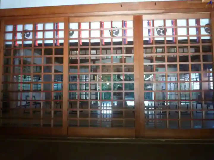 津八幡宮の本殿・本堂