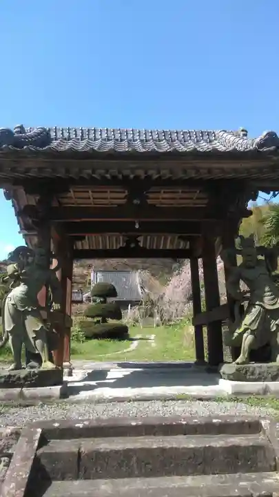 深泉寺の山門・神門