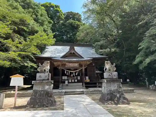 磯部稲村神社の本殿・本堂