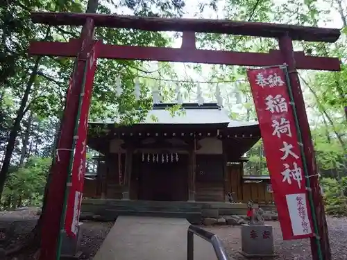 葛葉稲荷神社の鳥居