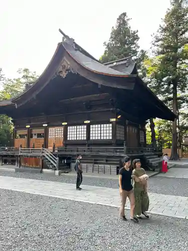 諏訪大社下社秋宮(長野県)