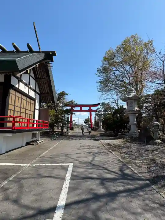 白老八幡神社の{uncategorized: "未分類", other: "その他", undefined: "問題あり", building: "その他建物", grave: "お墓", sacred_gate: "鳥居", guardian: "狛犬", statue: "像", buddha: "仏像", history: "歴史", nature: "自然", garden: "庭園", animal: "動物", pagoda: "塔", temizu: "手水舎", mountain_gate: "山門・神門", sanctuary: "本殿・本堂", subordinate: "末社・摂社", art: "芸術", scenery: "景色", jizo: "地蔵", ema: "絵馬", goshuin: "御朱印", omikuji: "おみくじ", items: "授与品その他", amulet: "お守り", goshuincho: "御朱印帳", eats: "食事", festival: "お祭り", votive_dance: "神楽", shichigosan: "七五三参", wedding: "結婚式", experience: "体験その他", initially: "初詣", around: "周辺", anti_infection: "感染症対策"}