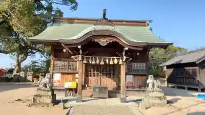 諏訪神社の本殿・本堂