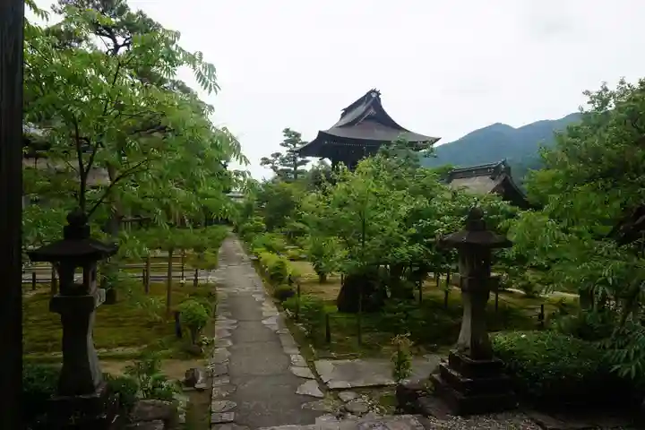 禅昌寺の庭園