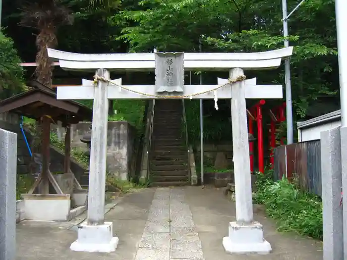 杉山神社の鳥居