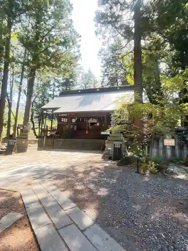 山家神社の本殿