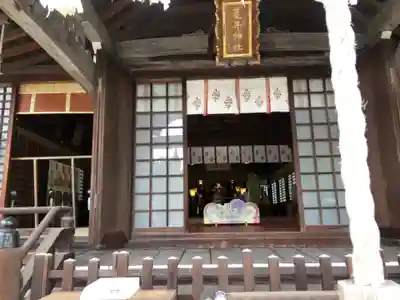 荒井神社の本殿・本堂