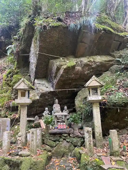 大本山七宝瀧寺(大阪府)