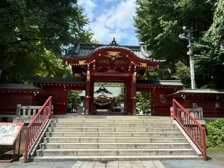 秩父神社の山門・神門