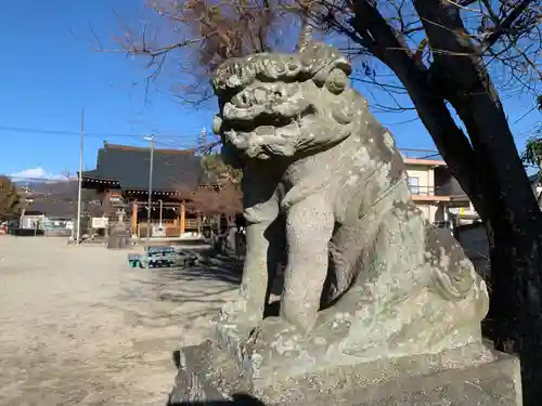 笠屋神社の狛犬