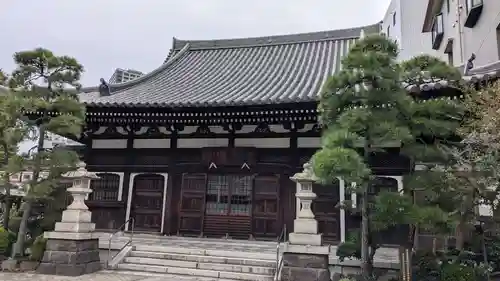 宗三寺の本殿