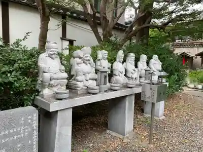 行願寺(革堂)の像
