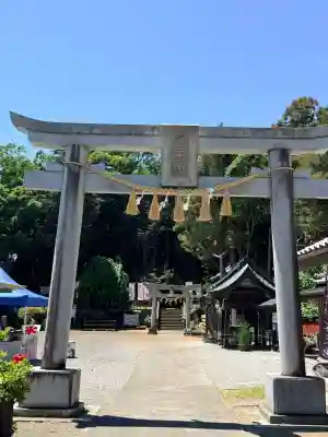 前玉神社の{uncategorized: "未分類", other: "その他", undefined: "問題あり", building: "その他建物", grave: "お墓", sacred_gate: "鳥居", guardian: "狛犬", statue: "像", buddha: "仏像", history: "歴史", nature: "自然", garden: "庭園", animal: "動物", pagoda: "塔", temizu: "手水舎", mountain_gate: "山門・神門", sanctuary: "本殿・本堂", subordinate: "末社・摂社", art: "芸術", scenery: "景色", jizo: "地蔵", ema: "絵馬", goshuin: "御朱印", omikuji: "おみくじ", items: "授与品その他", amulet: "お守り", goshuincho: "御朱印帳", eats: "食事", festival: "お祭り", votive_dance: "神楽", shichigosan: "七五三参", wedding: "結婚式", experience: "体験その他", initially: "初詣", around: "周辺", anti_infection: "感染症対策"}