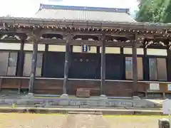 蓮華寺の本殿