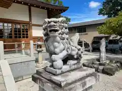 久居八幡宮（野邊野神社）の狛犬