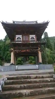 信綱寺の山門・神門