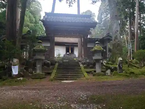 大塩八幡宮の山門・神門