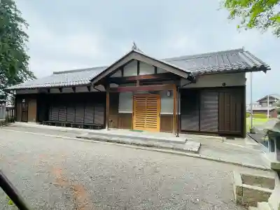 大澤八幡社の{uncategorized: "未分類", other: "その他", undefined: "問題あり", building: "その他建物", grave: "お墓", sacred_gate: "鳥居", guardian: "狛犬", statue: "像", buddha: "仏像", history: "歴史", nature: "自然", garden: "庭園", animal: "動物", pagoda: "塔", temizu: "手水舎", mountain_gate: "山門・神門", sanctuary: "本殿・本堂", subordinate: "末社・摂社", art: "芸術", scenery: "景色", jizo: "地蔵", ema: "絵馬", goshuin: "御朱印", omikuji: "おみくじ", items: "授与品その他", amulet: "お守り", goshuincho: "御朱印帳", eats: "食事", festival: "お祭り", votive_dance: "神楽", shichigosan: "七五三参", wedding: "結婚式", experience: "体験その他", initially: "初詣", around: "周辺", anti_infection: "感染症対策"}