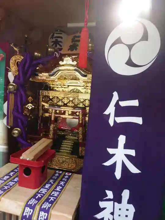 仁木神社の芸術