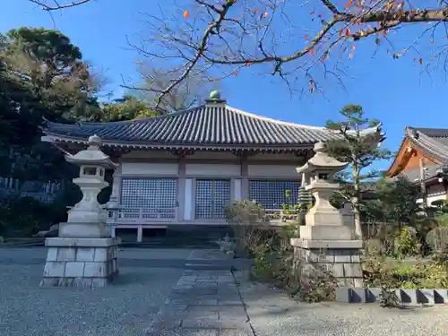 弘誓院の本殿・本堂