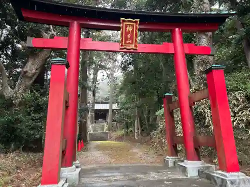 手力雄神社の{uncategorized: "未分類", other: "その他", undefined: "問題あり", building: "その他建物", grave: "お墓", sacred_gate: "鳥居", guardian: "狛犬", statue: "像", buddha: "仏像", history: "歴史", nature: "自然", garden: "庭園", animal: "動物", pagoda: "塔", temizu: "手水舎", mountain_gate: "山門・神門", sanctuary: "本殿・本堂", subordinate: "末社・摂社", art: "芸術", scenery: "景色", jizo: "地蔵", ema: "絵馬", goshuin: "御朱印", omikuji: "おみくじ", items: "授与品その他", amulet: "お守り", goshuincho: "御朱印帳", eats: "食事", festival: "お祭り", votive_dance: "神楽", shichigosan: "七五三参", wedding: "結婚式", experience: "体験その他", initially: "初詣", around: "周辺", anti_infection: "感染症対策"}