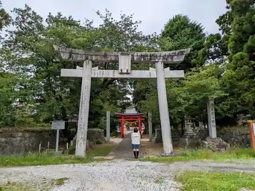 若宮八幡社の鳥居