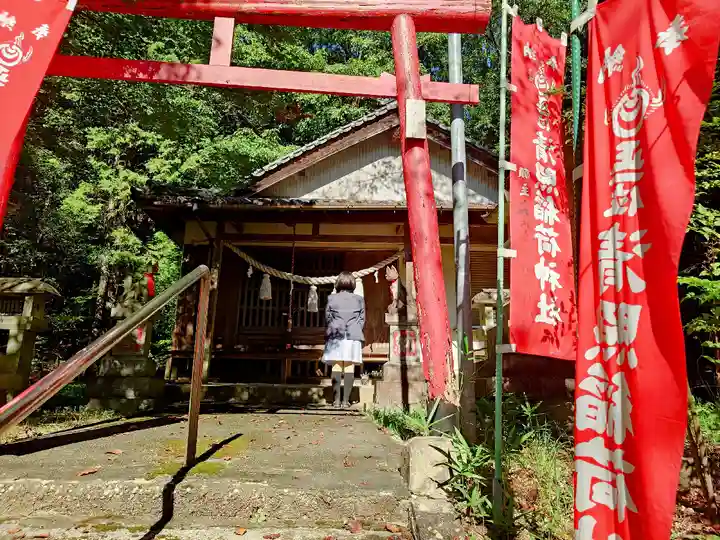 清照稲荷神社の本殿・本堂